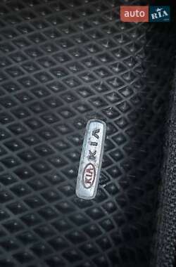 Седан Kia K5 2018 в 