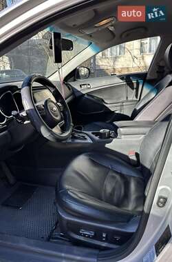 Седан Kia K5 2014 в 
