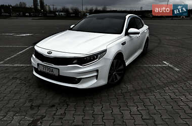 Седан Kia K5 2015 в Києві