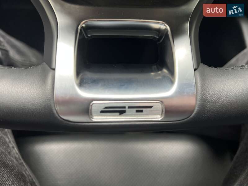 Седан Kia K5 2023 в Киеве