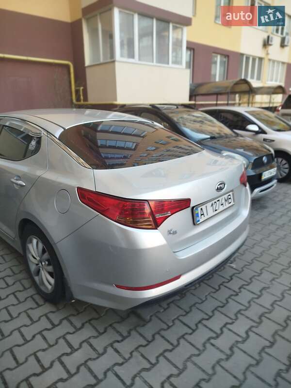 Седан Kia K5 2012 в Киеве