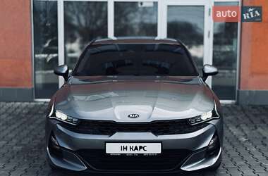 Седан Kia K5 2020 в 