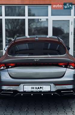 Седан Kia K5 2020 в 