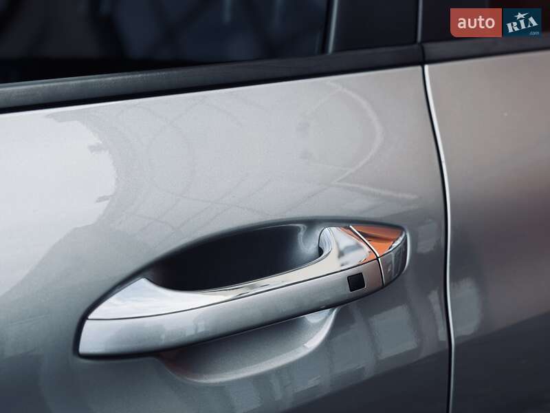 Седан Kia K5 2020 в Одессе