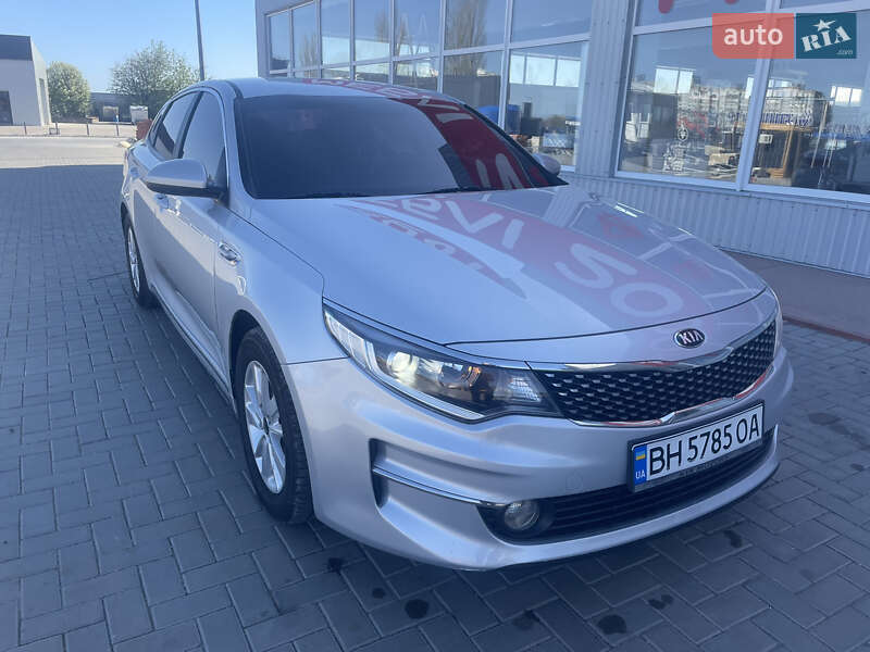 Kia K5 2016