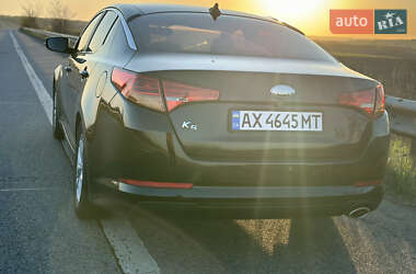 Седан Kia K5 2012 в 