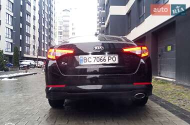 Седан Kia K5 2013 в 