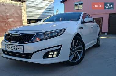 Седан Kia K5 2014 в 