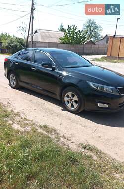 Седан Kia K5 2015 в 