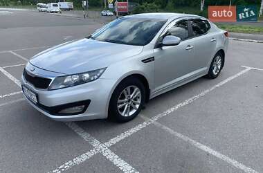Седан Kia K5 2013 в 