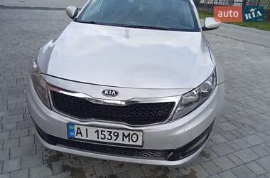 Седан Kia K5 2012 в Бродах
