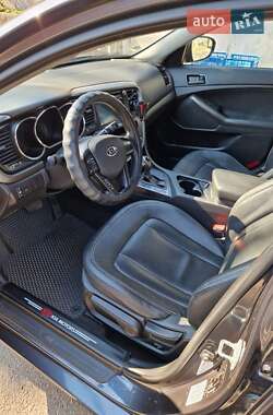 Kia K5 2011
