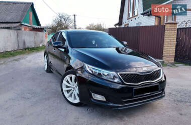 Седан Kia K5 2013 в Звягеле