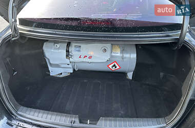 Седан Kia K5 2013 в 