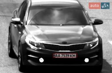Седан Kia K5 2015 в Ірпені