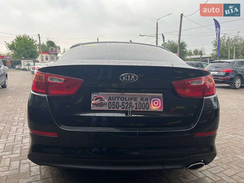 Седан Kia K5 2014 в Кривом Роге