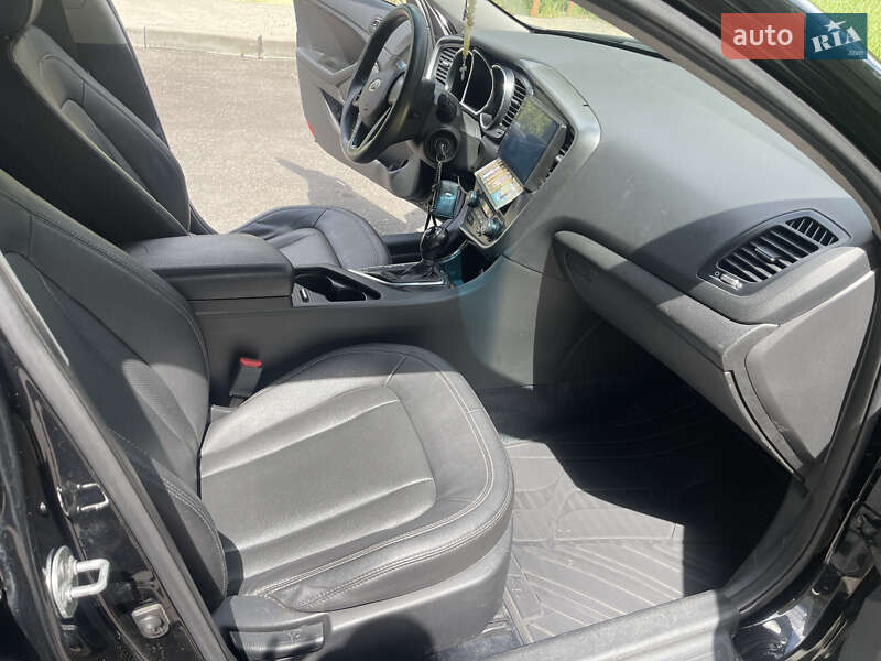Седан Kia K5 2013 в Харкові