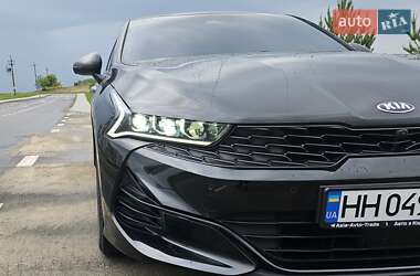 Седан Kia K5 2021 в 