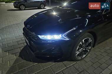 Седан Kia K5 2021 в 