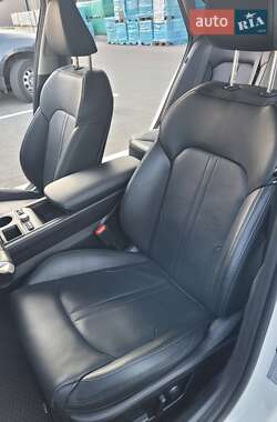 Седан Kia K5 2020 в 