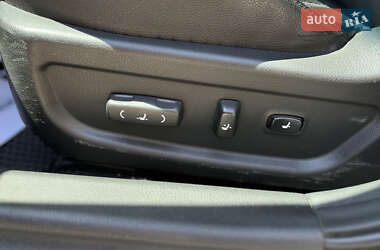 Седан Kia K5 2014 в 