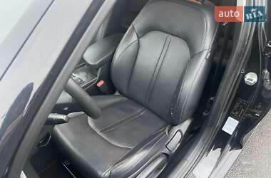 Седан Kia K5 2016 в 