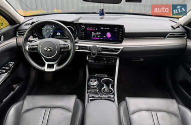 Седан Kia K5 2020 в 