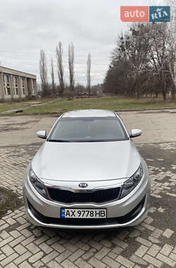 Седан Kia K5 2013 в Харькове