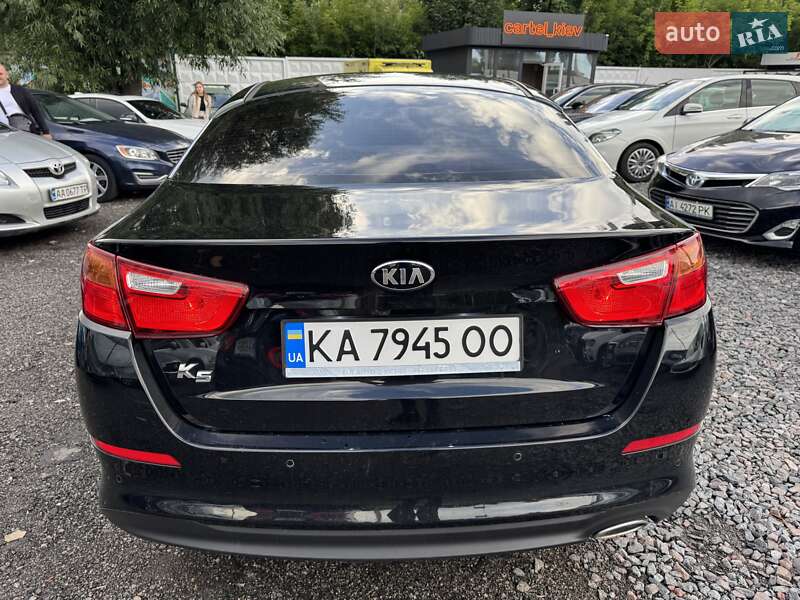 Седан Kia K5 2014 в Києві