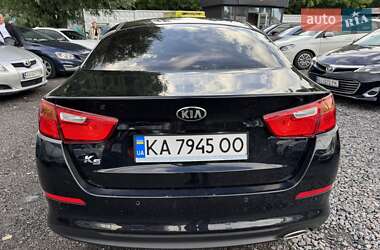 Седан Kia K5 2014 в 