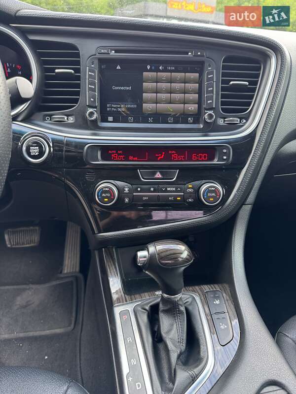 Седан Kia K5 2014 в Києві