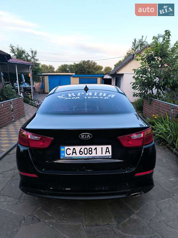 Седан Kia K5 2015 в Ставищі