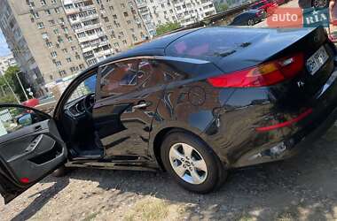Седан Kia K5 2014 в Одесі