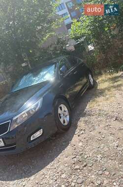 Седан Kia K5 2014 в 