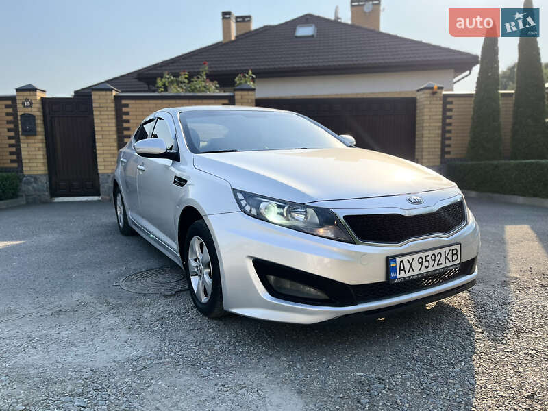 Kia K5 2012