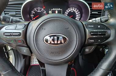Седан Kia K5 2014 в 
