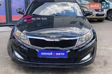 Седан Kia K5 2013 в 