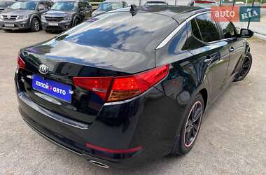 Седан Kia K5 2013 в 