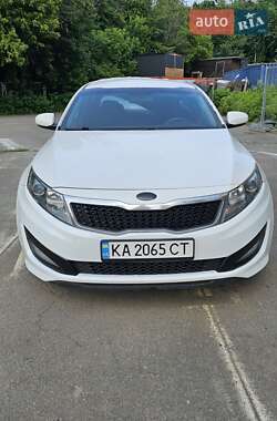 Седан Kia K5 2013 в 