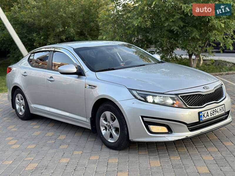 Седан Kia K5 2014 в 