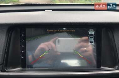 Седан Kia K5 2017 в 