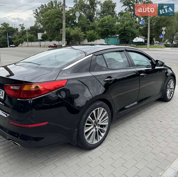 Седан Kia K5 2013 в Киеве