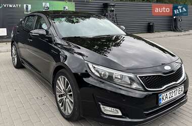 Седан Kia K5 2013 в 