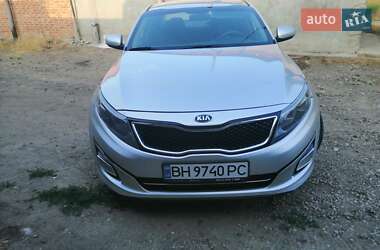 Седан Kia K5 2014 в Первомайську