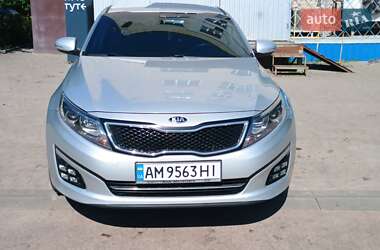 Седан Kia K5 2015 в Житомире
