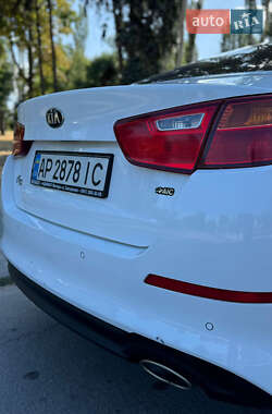 Седан Kia K5 2014 в 