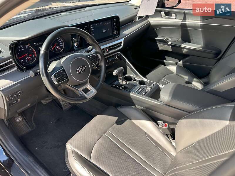 Седан Kia K5 2020 в Виннице