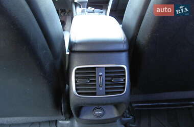 Седан Kia K5 2016 в 
