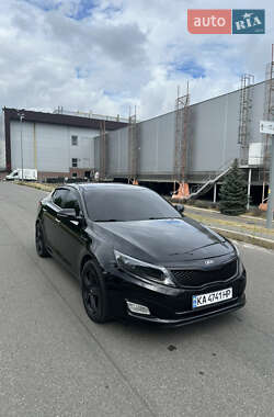Седан Kia K5 2015 в Києві