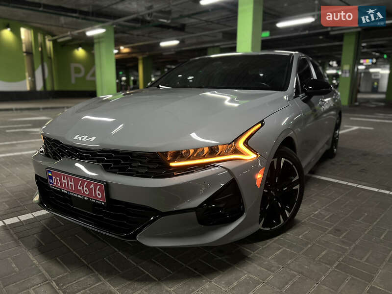 Седан Kia K5 2021 в Киеве
